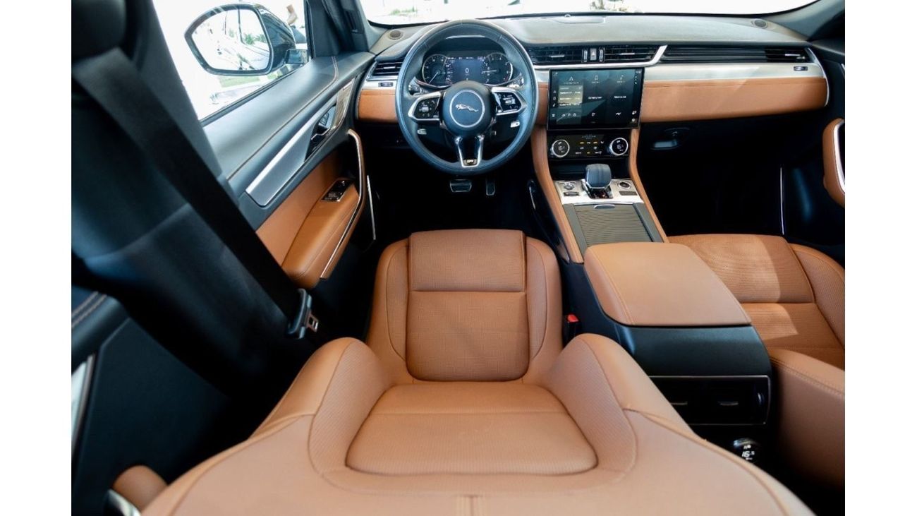 جاكوار F بيس Jaguar F-Pace R-Dynamic SE P250 2022 GCC under Agency Warranty and Service Contract with Flexible Do