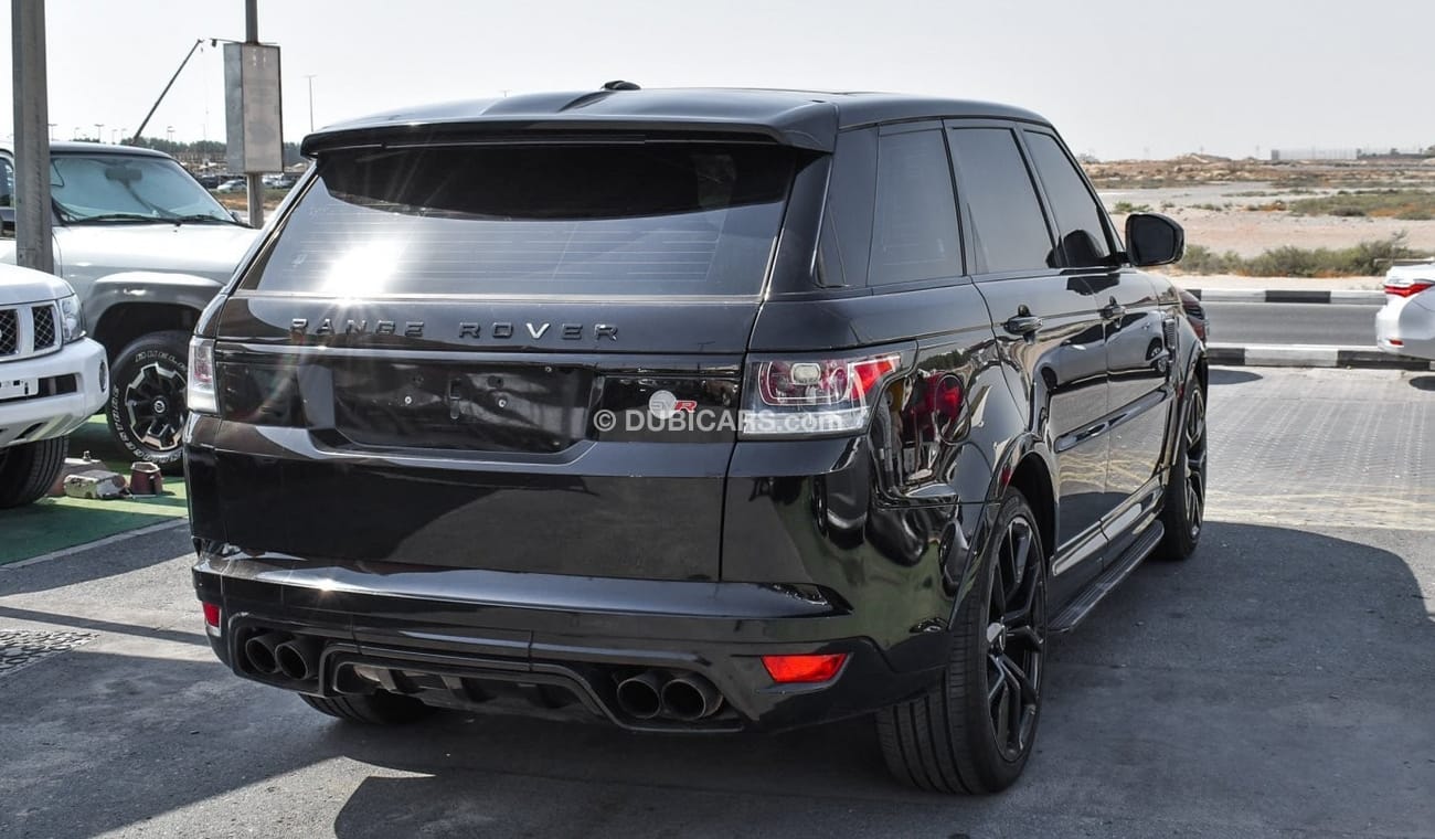 Land Rover Range Rover Sport With SVR body Kit