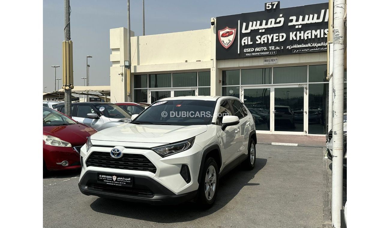Toyota RAV4 HYBRID 2021 - RAV4 - GCC - ACCIDENTS FREE - ORIGINAL PAINT