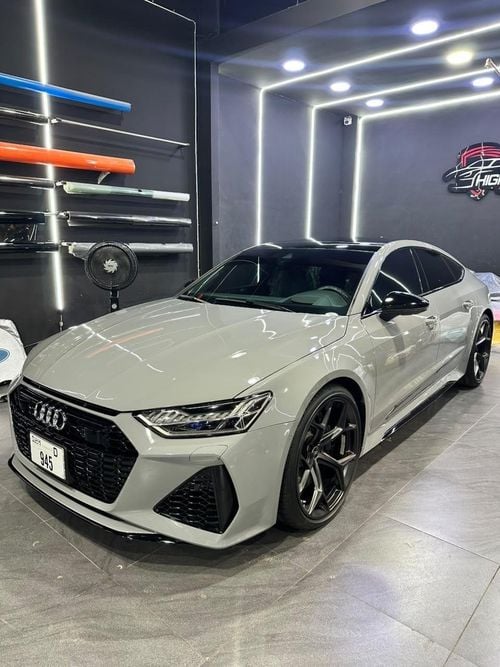 أودي RS7 بيرفورمانس
