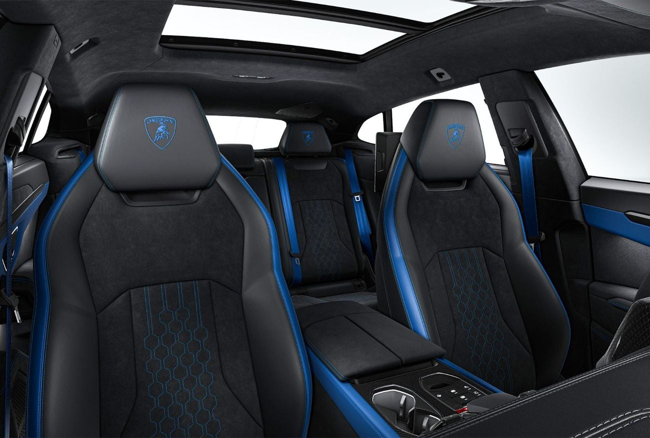 Lamborghini Urus Lamborghini Urus SE (Production 2026) – Full Carbon Package (In & Ex) & Rear Screens