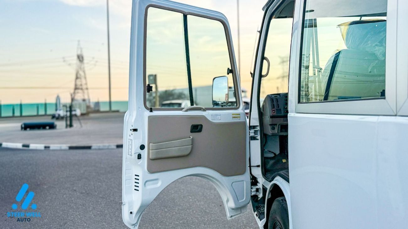 Mitsubishi Rosa 2026 30 Seater Bus | 4.2L Diesel | ABS | GCC Specs | Brand New | Export Ready | White | BEST PRICE