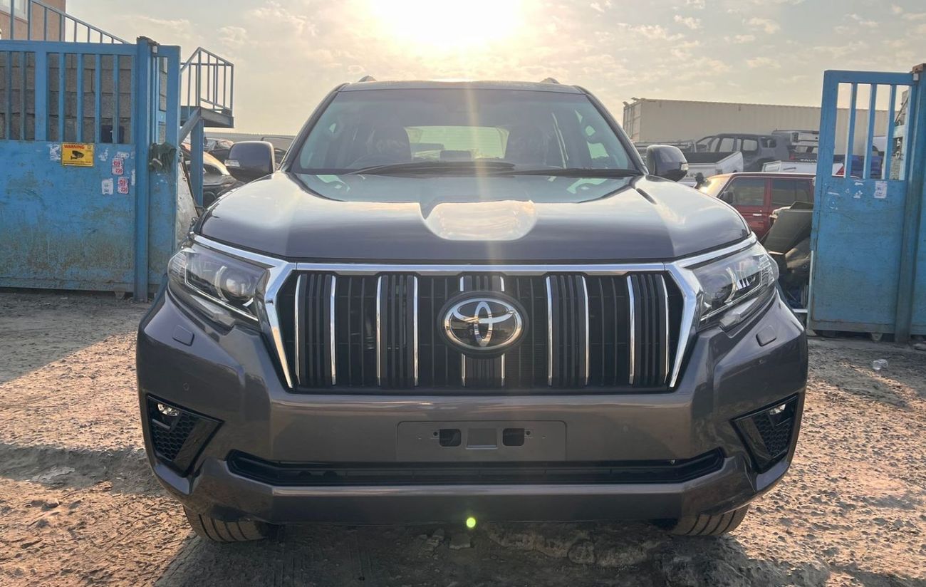 Toyota Prado diesel 2.8 liter right hand drive automatic only for export available