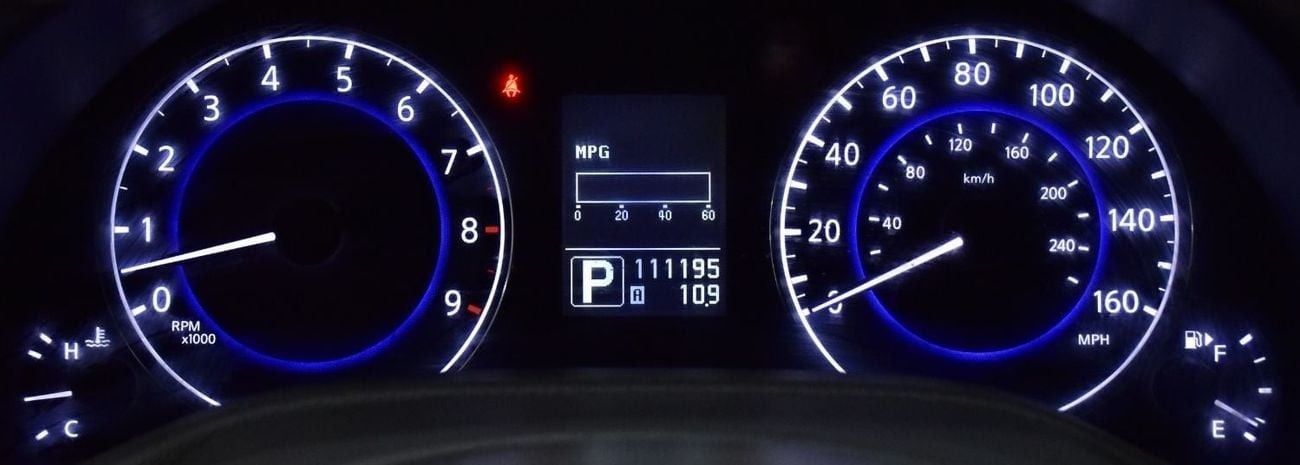 إنفينيتي Q40 EXCELLENT DEAL for our Infiniti Q40 ( 2015 Model ) in Black Color American Specs