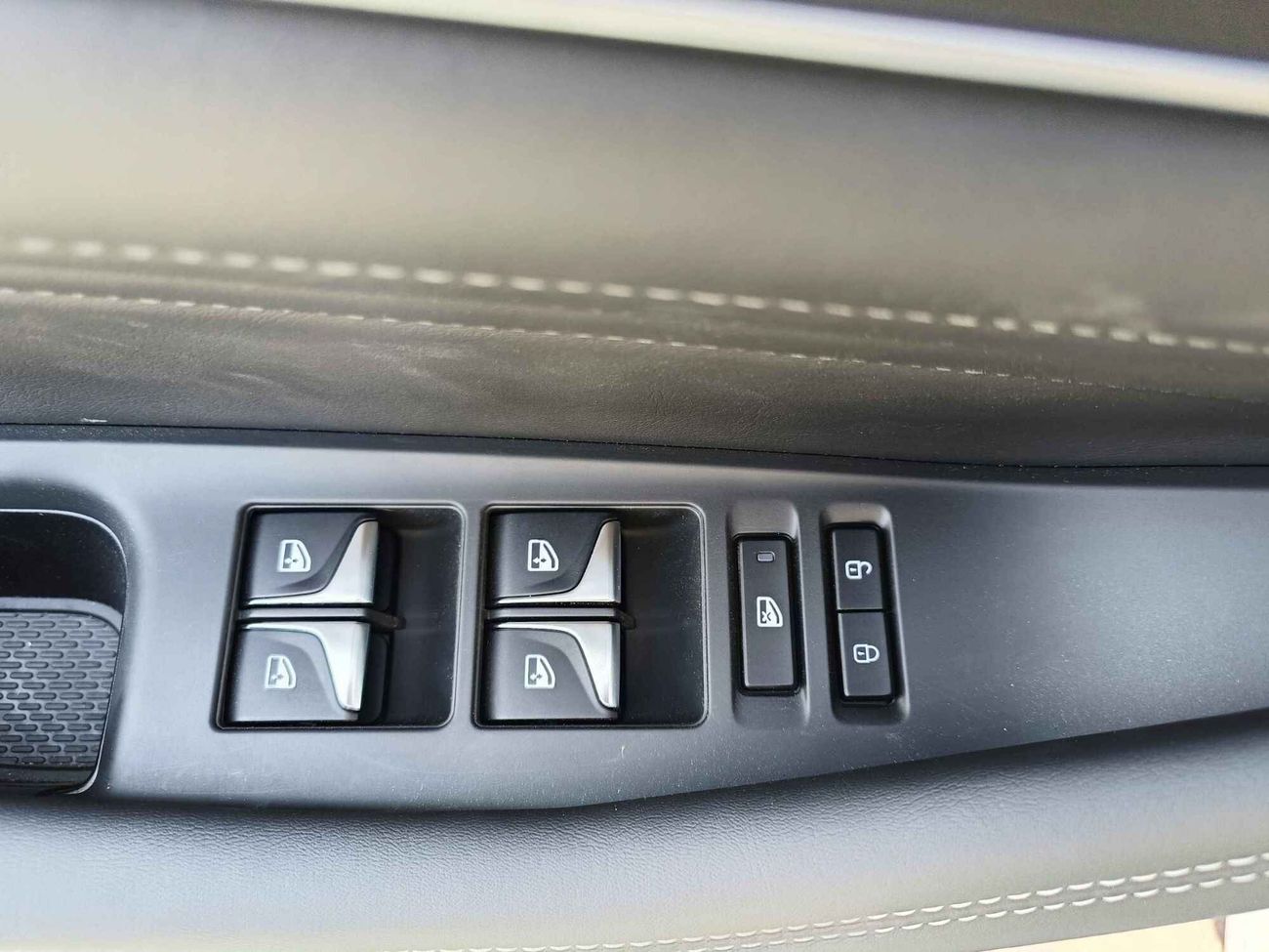 تشنجان يوني ك Hybrid / Petrol 1.5L V4 / Exclusive Offer on Call (Can be used in UAE)