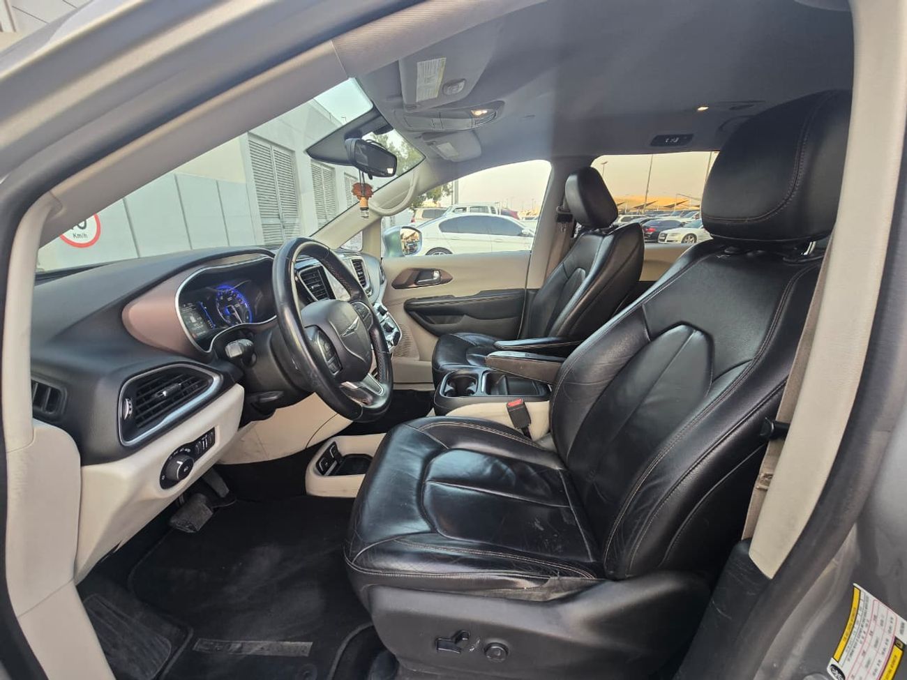 كرايسلر باسيفيكا Limited 3.6L