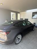 Tesla Model 3 STANDARD RANGE
