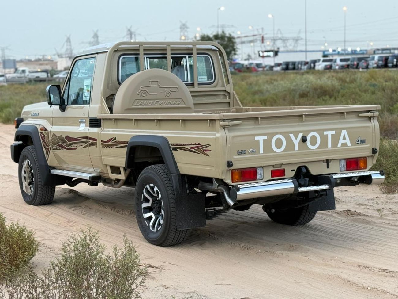 تويوتا لاند كروزر بيك آب 4.0 SINGLE CAB FULL SAUDI SPECS