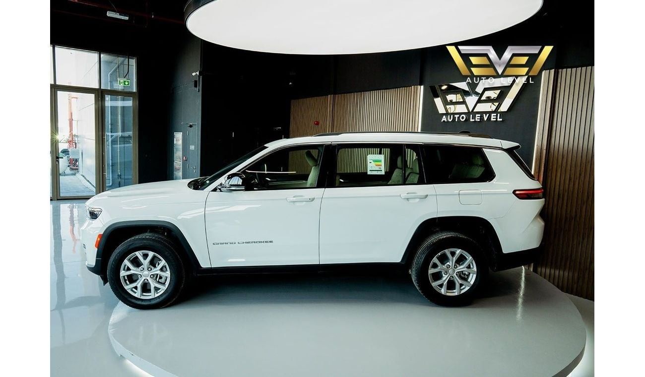 جيب جراند شيروكي L Limited 3.6L Jeep Grand Cherokee 2023 GCC 7 Seater - 7 Years Warranty + service contract