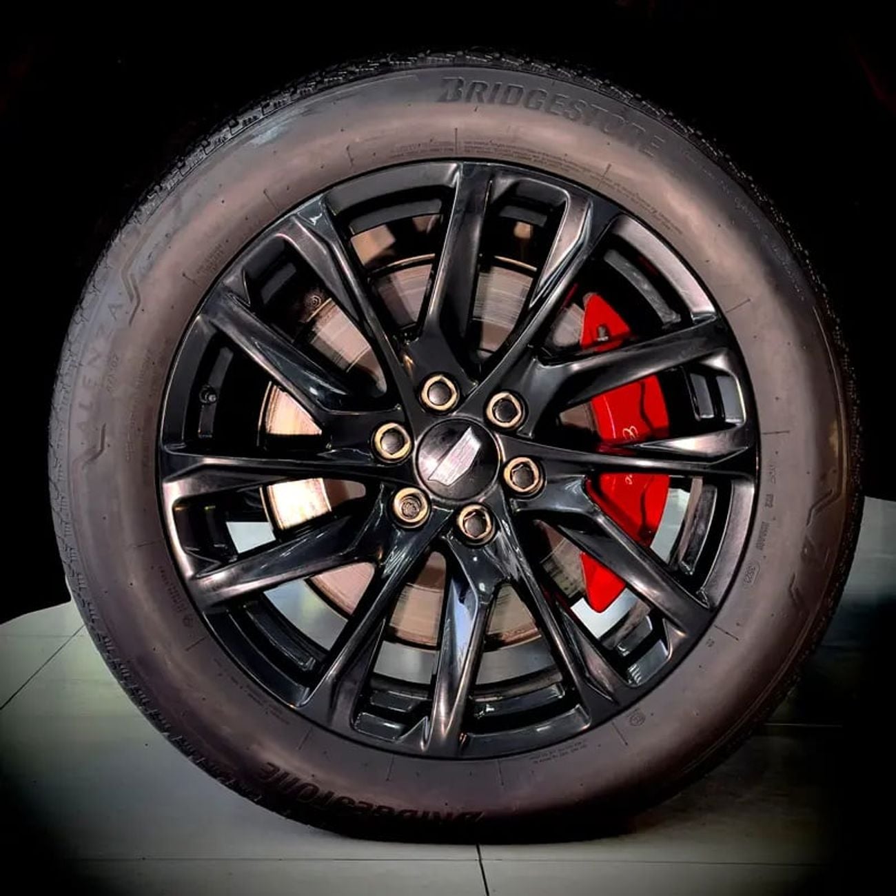 كاديلاك إسكالاد Sport 6.2L 4WD Diesel Sport