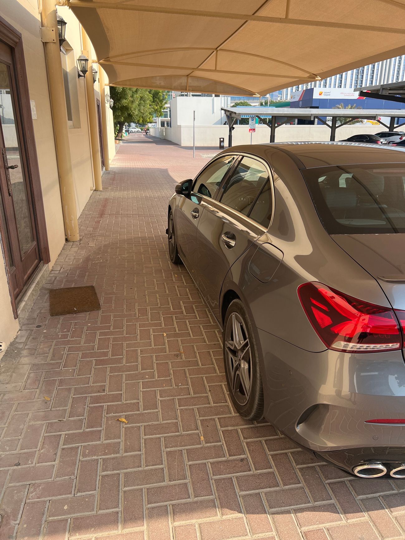 مرسيدس بنز A 220