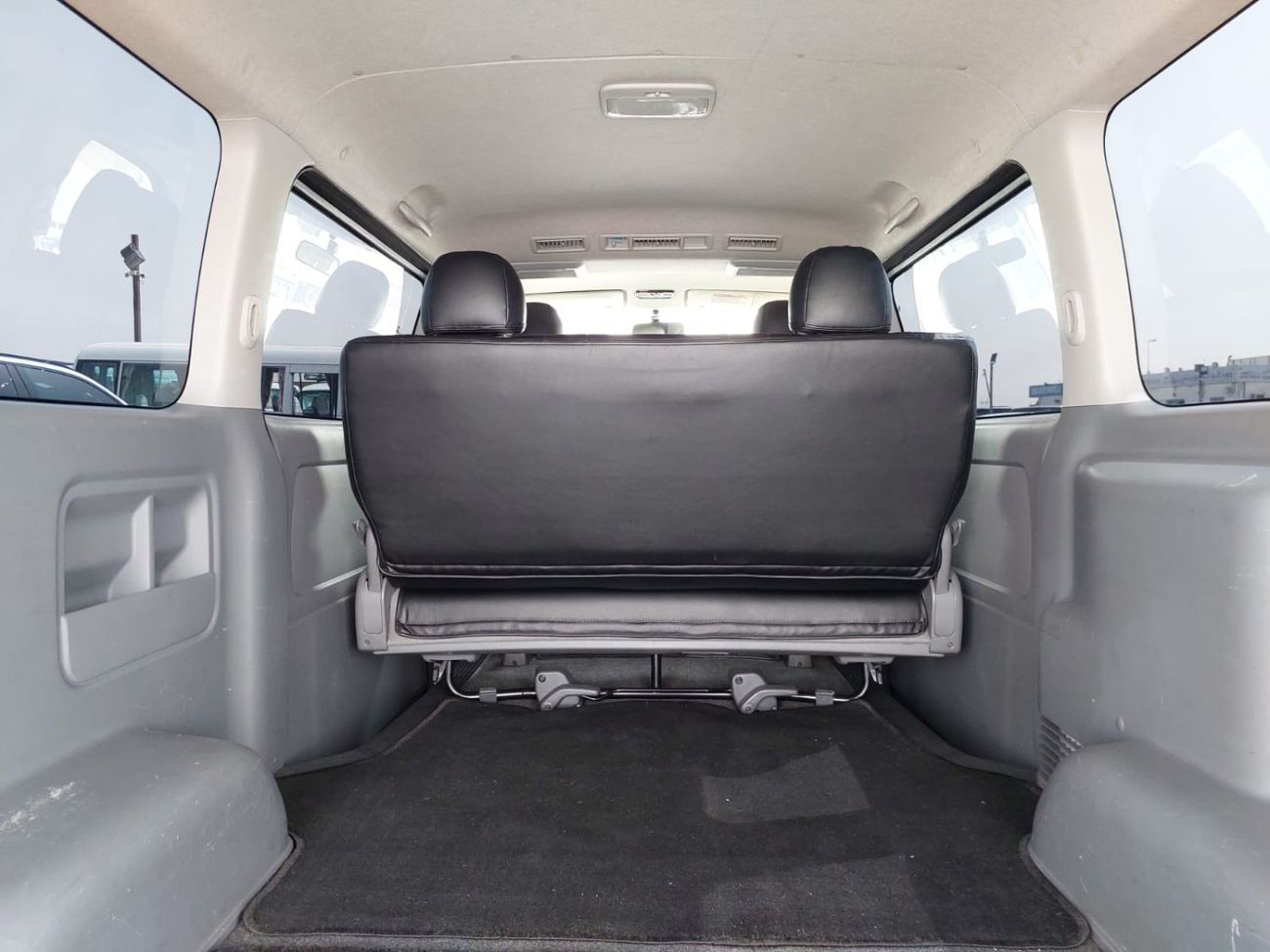 Toyota Hiace (RAMADAN OFFER) TOYOTA HIACE VAN RHD 2008 MODEL 2.0 L PETROL AUTOMATIC(PM76438)