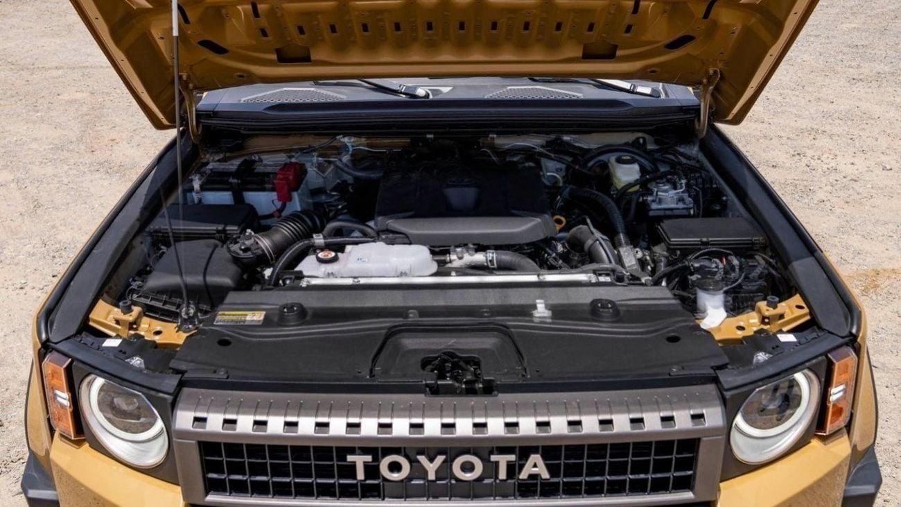 Toyota Prado TOYOTA PRADO 250 2.4L PETROL AT FIRST EDITION MY2025 – SAND & GREY ROOF