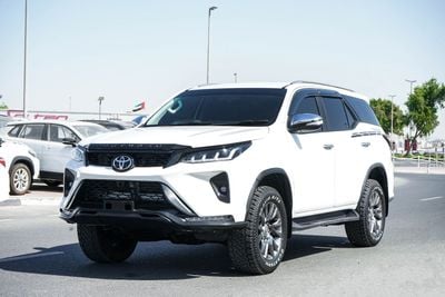 Toyota Fortuner he 2018 Toyota Fortuner is a rugged, 7-seater mid-size SUV, often praised for its reliability and of