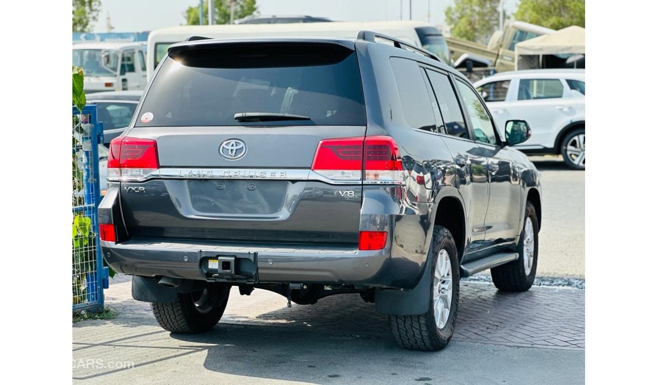 تويوتا لاند كروزر TOYOTA LANDCRUISER 2020 VXR RHD DIESEL