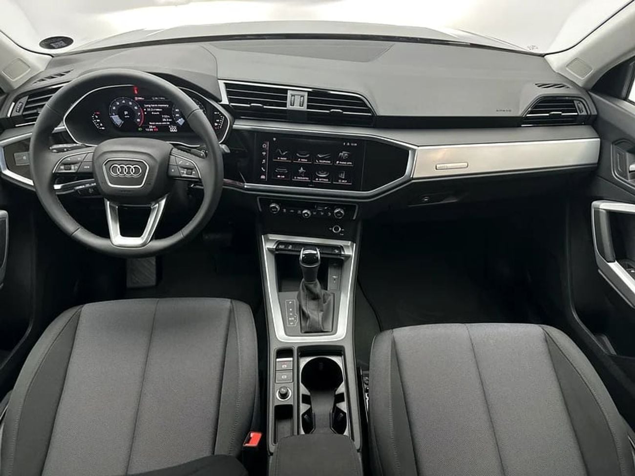 Audi Q3 Advanced 35 TFSI 150hp (Ref# 1029415)