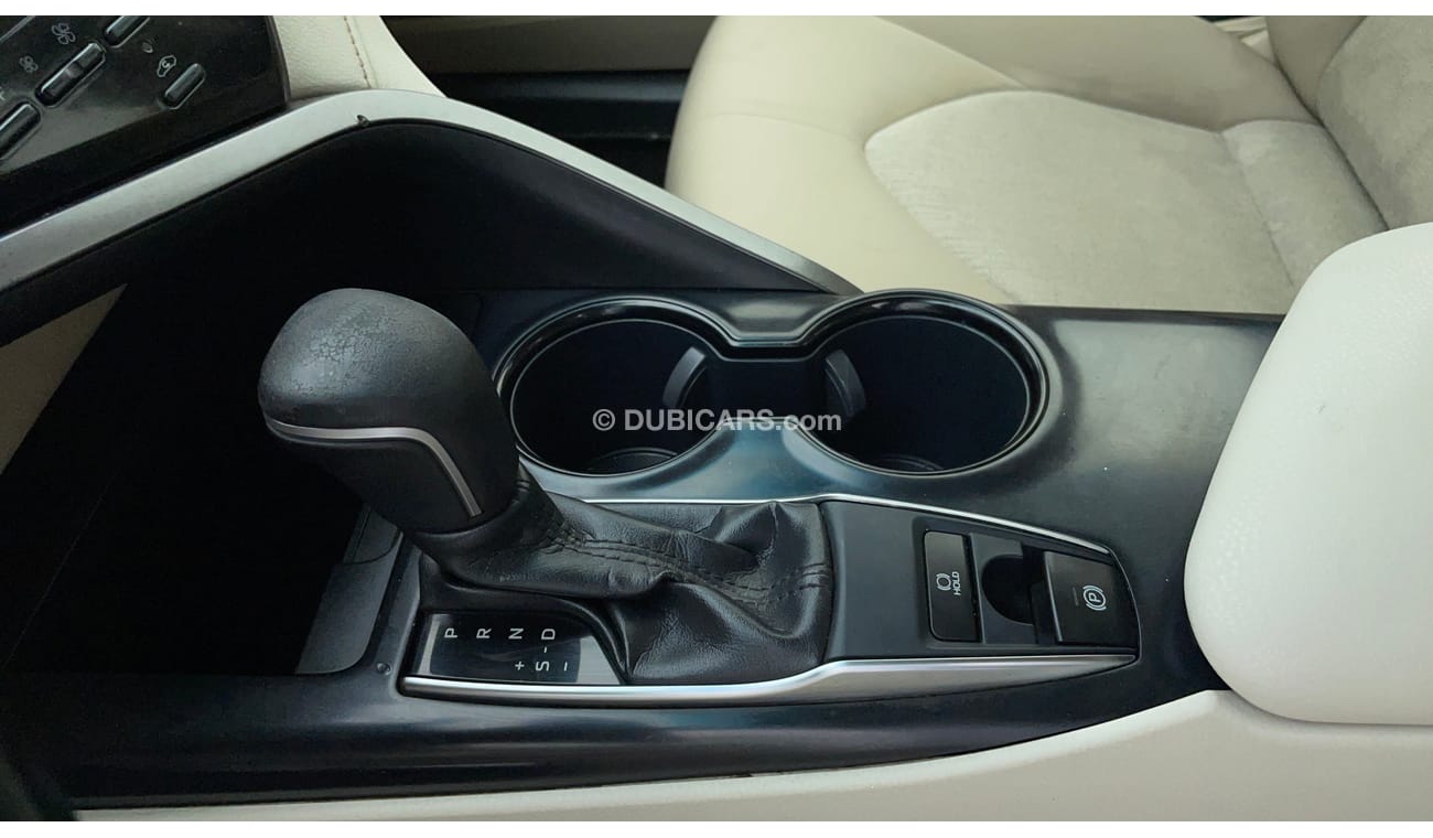 Toyota Camry GLE 2.5 | Zero Down Payment | Free Home Test Drive