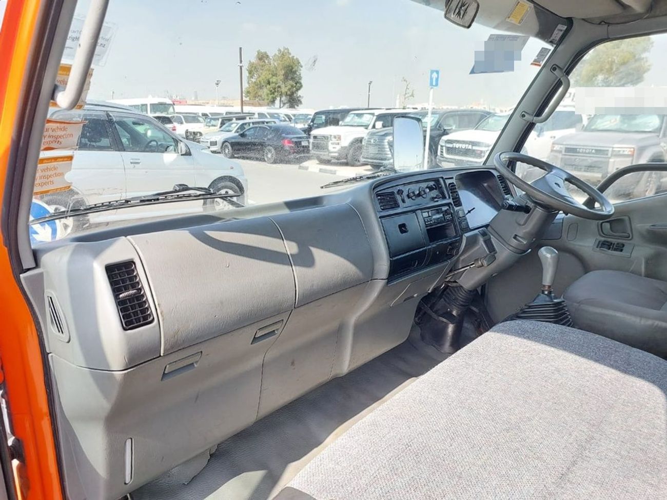 Mitsubishi Fuso Canter MITSUBISHI CANTER ALUMINIUM BODY TRUCK RHD 2003 MODEL 3.9 L DIESEL MANUAL(PM40295)