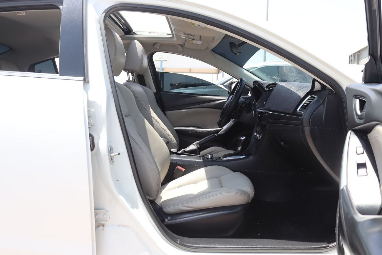 Mazda 6 GRAND TOURING (NON GCC) Mazda 6 - 2015 - American Specs - 2.5L - Full Options - Excellent Condition