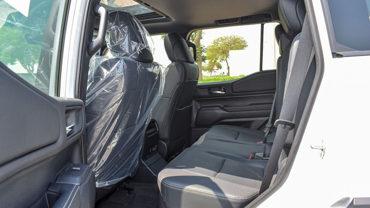 تويوتا برادو Mid ECTAGR032 - 2026 Toyota Prado - 2.4L Petrol Auto - White with Black Interior