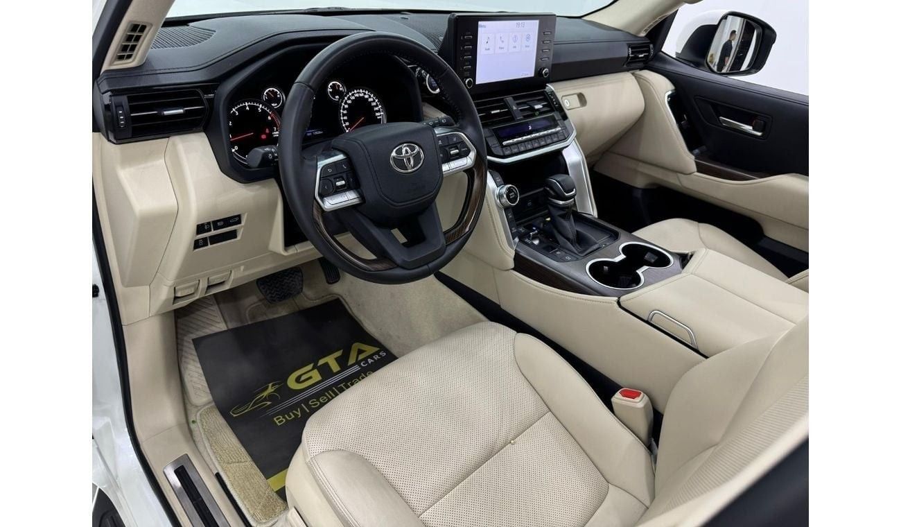 تويوتا لاند كروزر GXR 4.0L 2024 Toyota Land Cruiser GXR, June 2027 Toyota Warranty, Full Toyota Service History, Low K