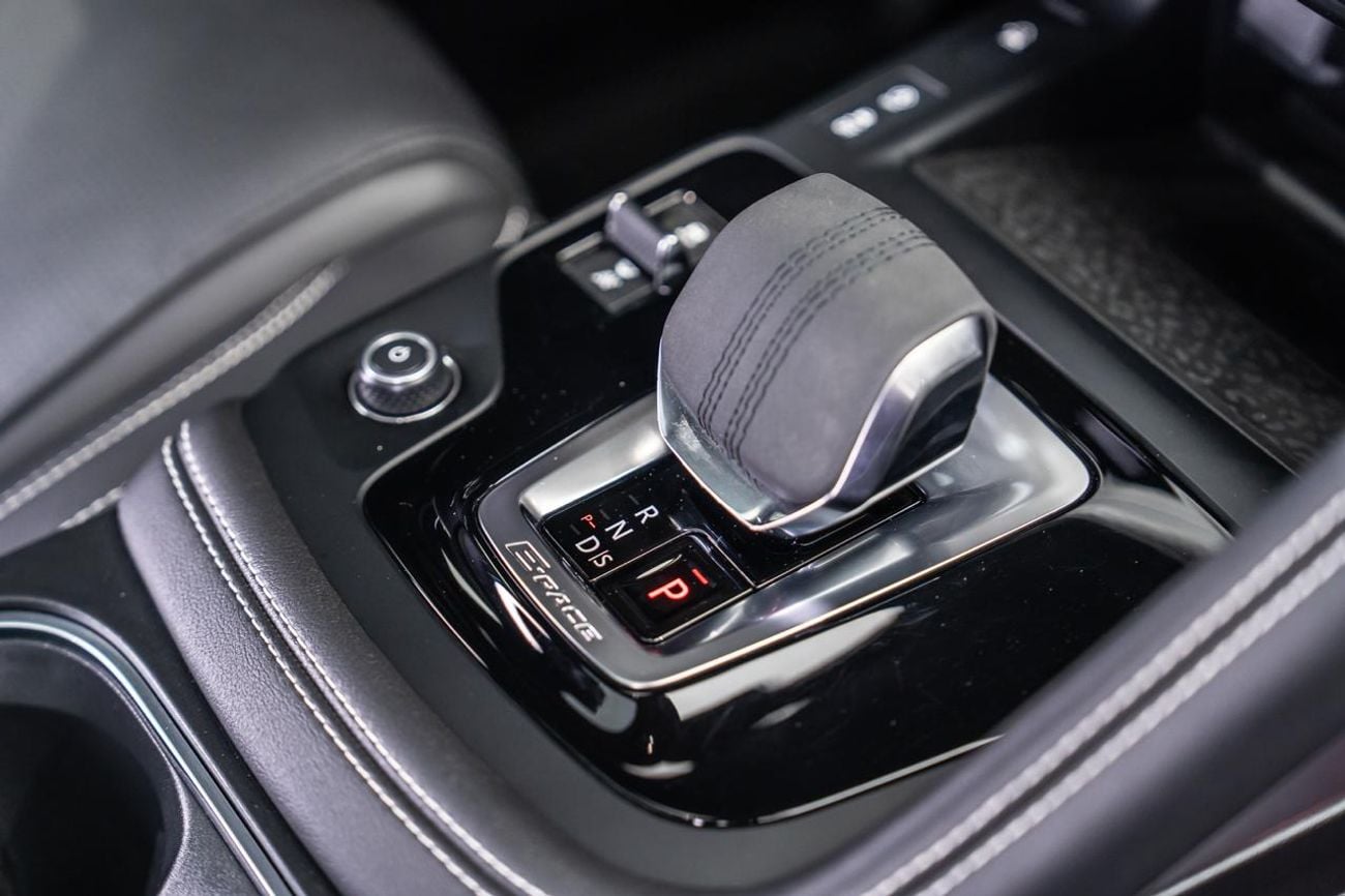 Jaguar E-PACE R-DYNAMIC SE P200