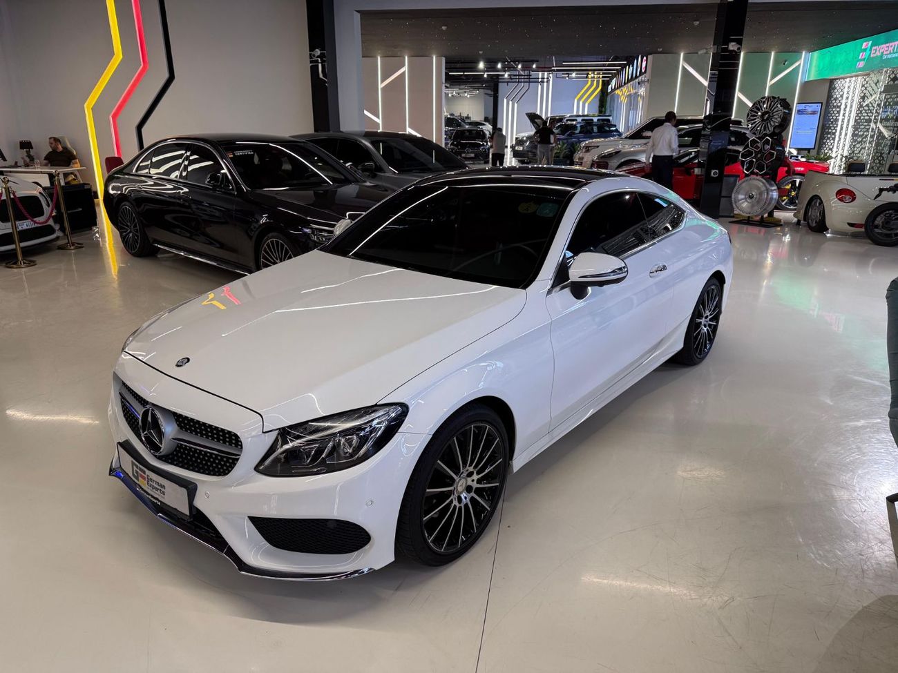 Mercedes-Benz C 200 Coupe 2017 Mercedes-Benz C200 Coupe - GCC - Low Mileage - Good Condition