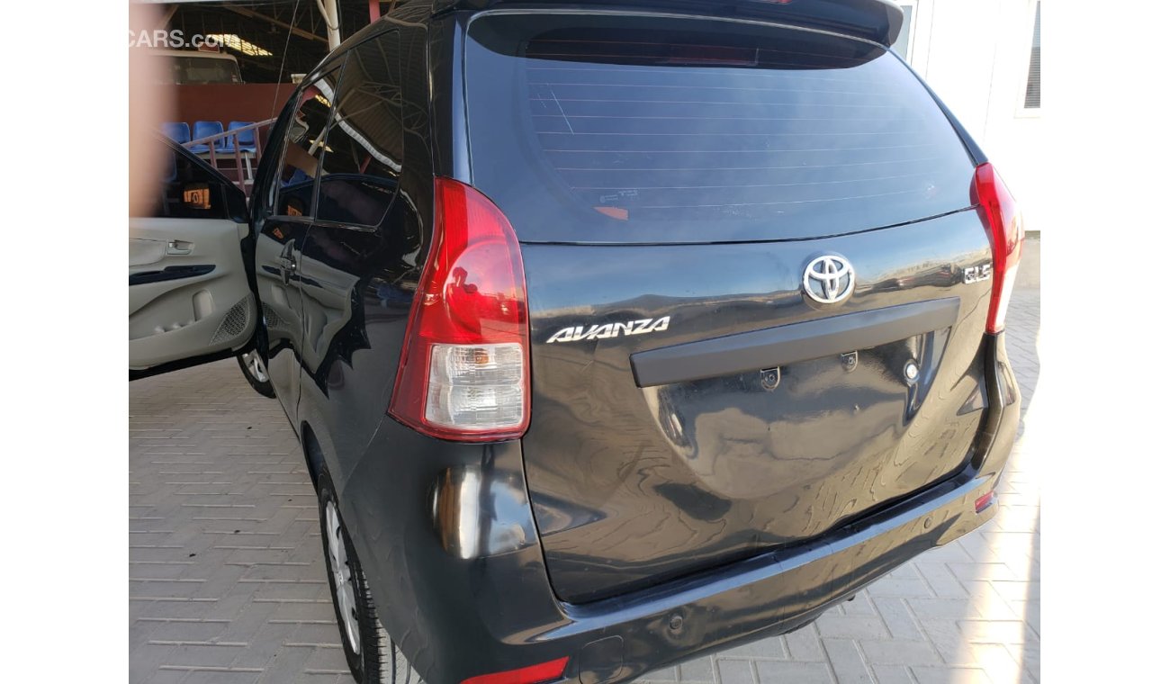 Toyota Avanza GLS (CLEAN INTERIOR) 7-SEATER