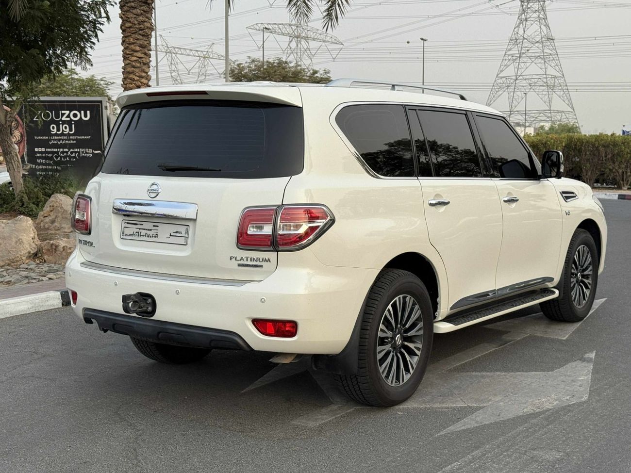 نيسان باترول LE Platinum 5.6L