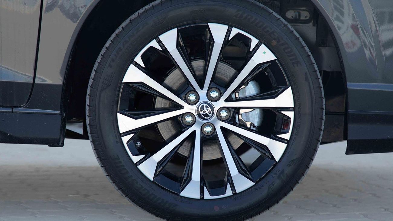 Toyota Veloz 2023 Toyota Veloz 1.5L petrol automatic AT