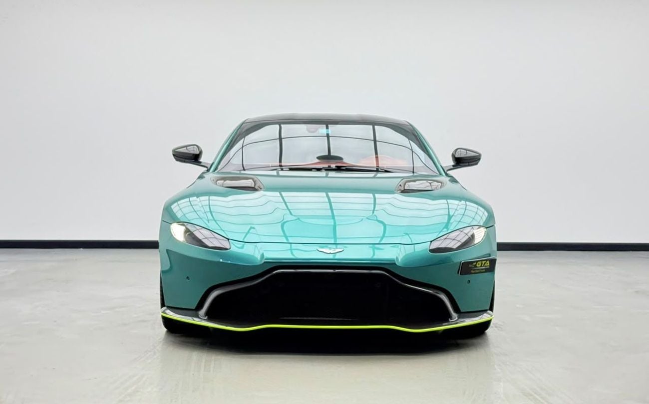 Aston Martin V8 Vantage — 2