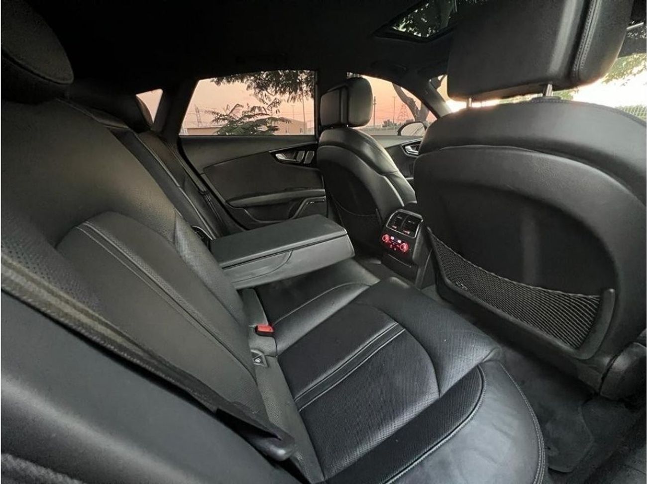 أودي A7 AUDI A7 50 TFSI QUATTRO S LINE 2017 GCC FULL OPTIONS IN PERFECT CONDITIONS WITH ONE YEAR WARRANTY