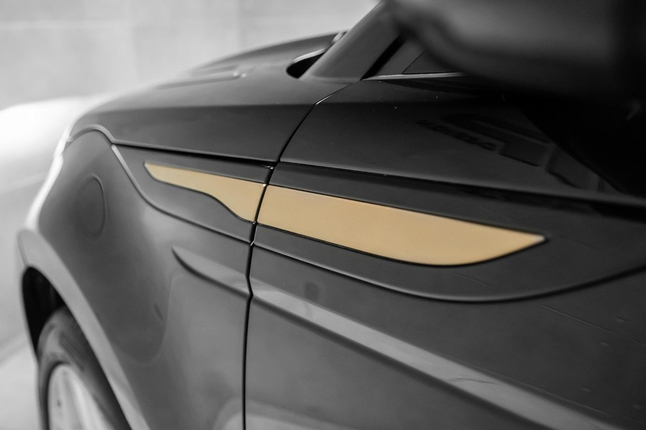 لاند روفر رانج روفر إيفوك P200 R-Dynamic SE 2.0L