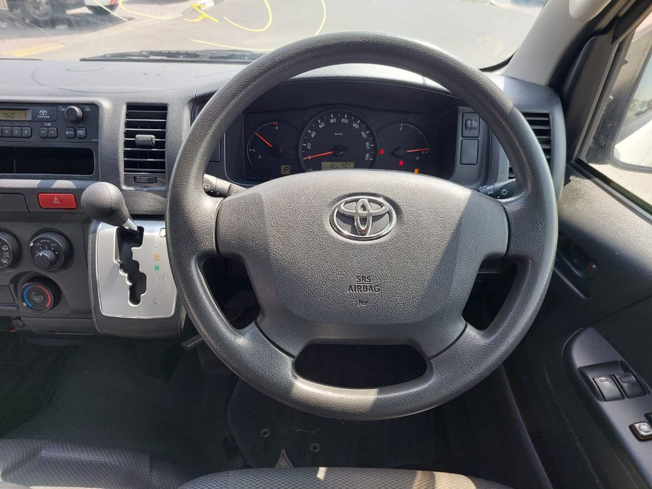 تويوتا هاياس TOYOTA HIACE WAGON VAN 2014  RHD 2.7 L PETROL AUTOMATIC (PM019787)