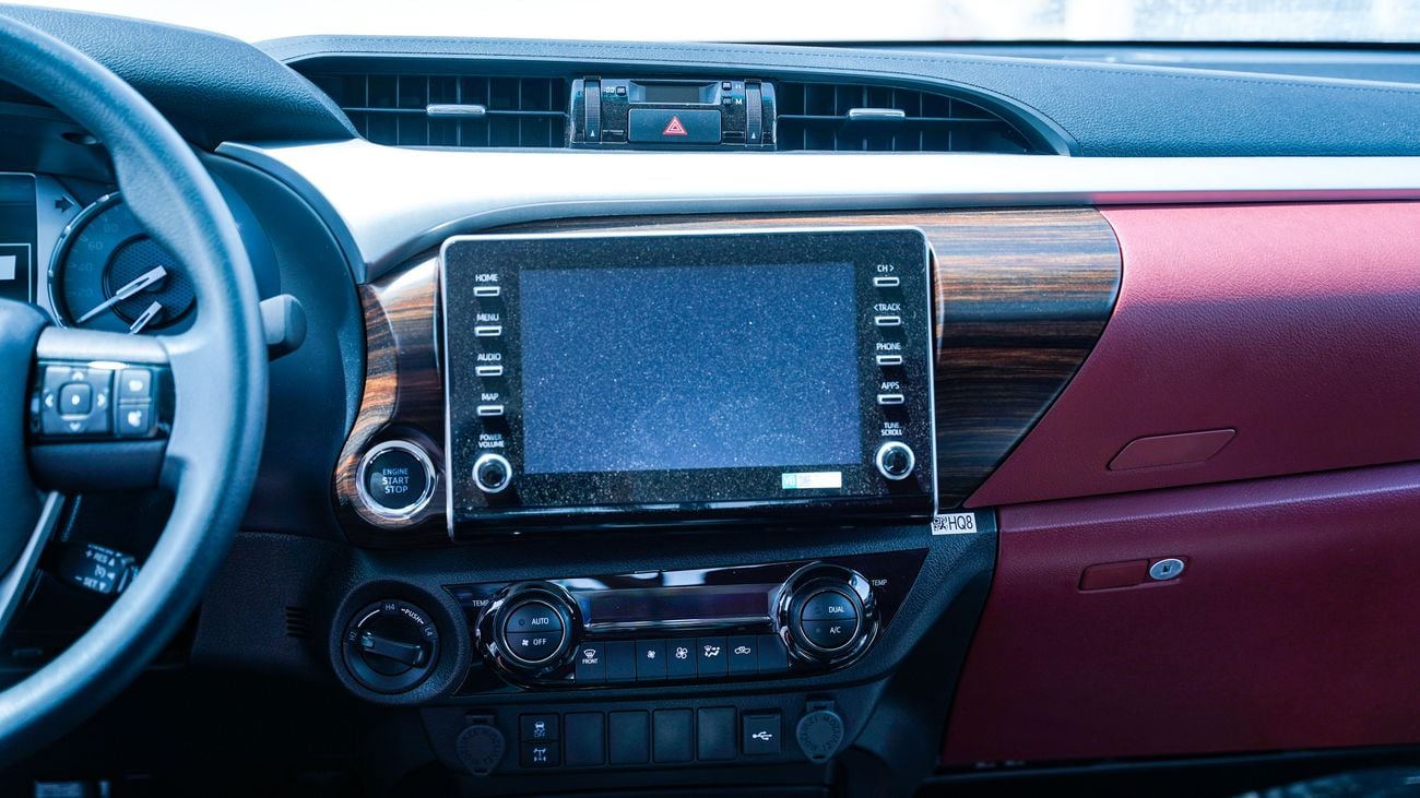 تويوتا هيلوكس