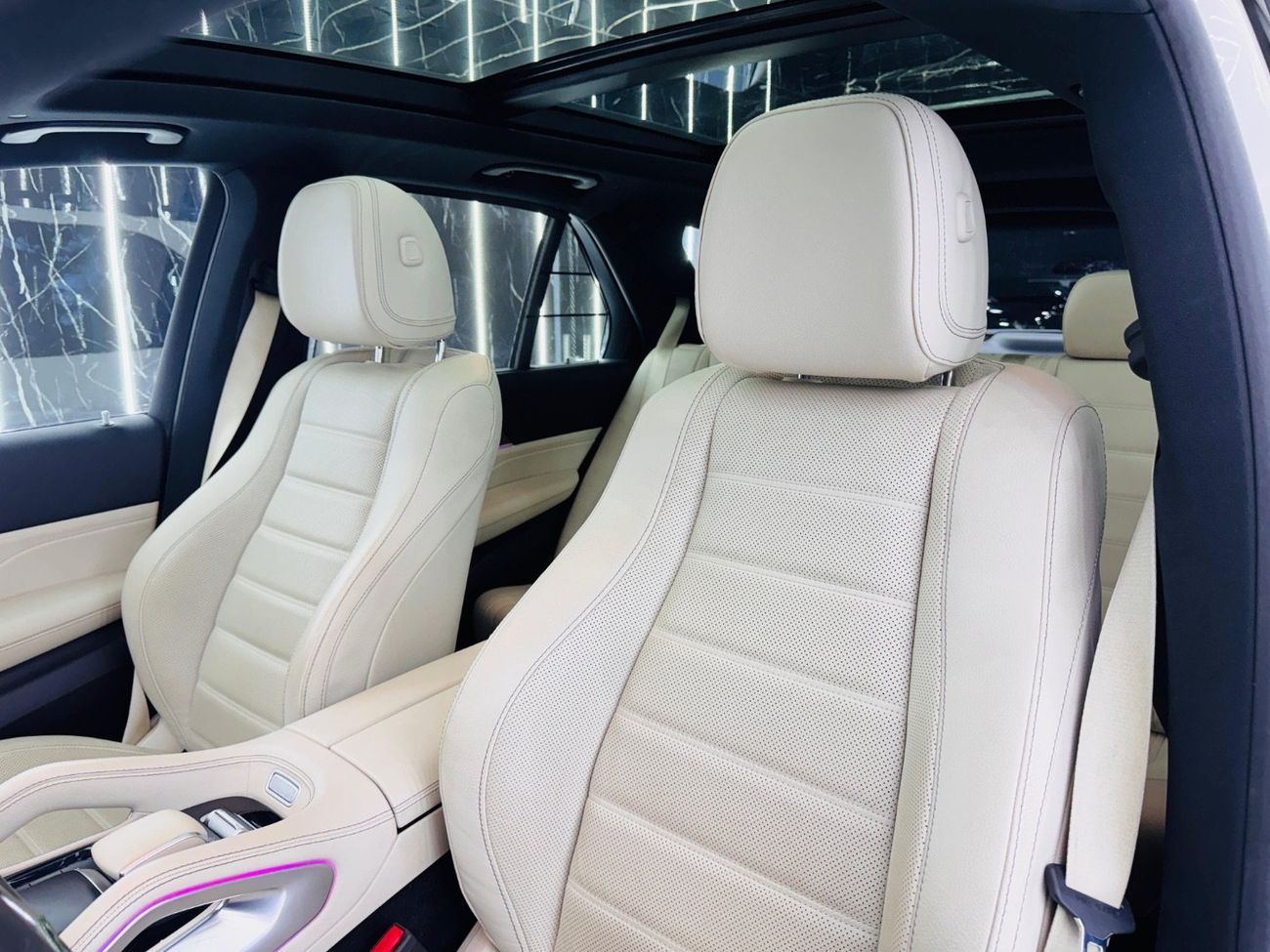 Mercedes-Benz GLE 450 2021 Mercedes-Benz GLE 450 4MATIC (GCC), Mercedes Warranty till Oct 2026 and Full service History