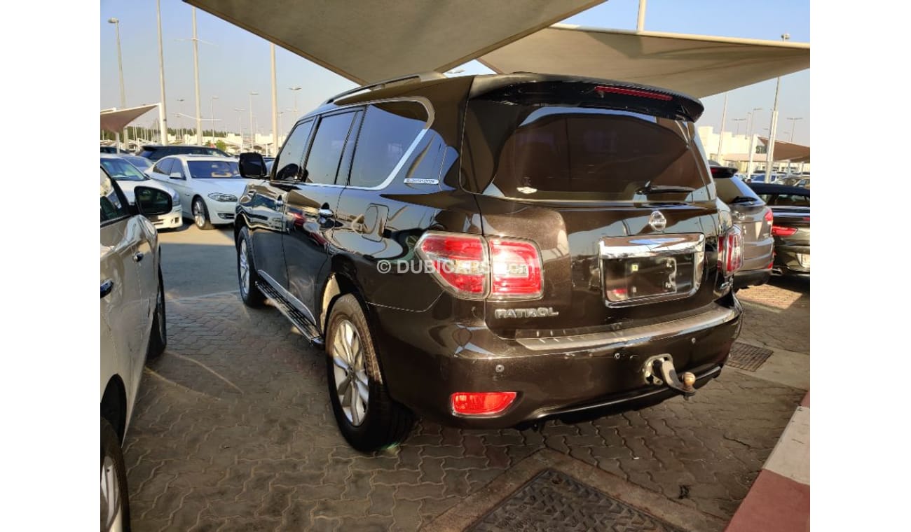 Nissan Patrol 2012 model full options GCC specs Se small engine