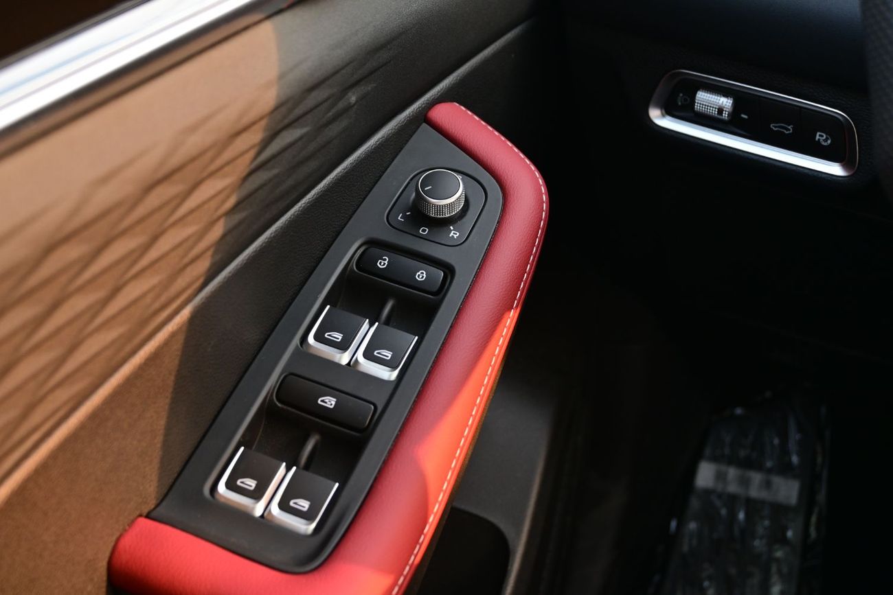 جيلي كول تري Geely Coolray 1.5L Turbo Petrol, Model 2025, Color White