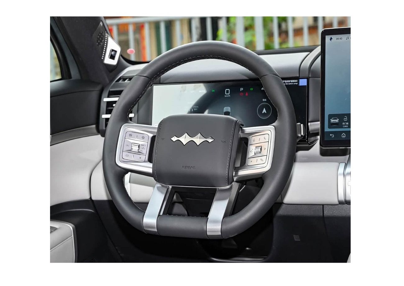 بي واي دي ليوبارد تيتانيوم 7 Formula Leopard Ti7 2025 190KM 4WD ULTRA