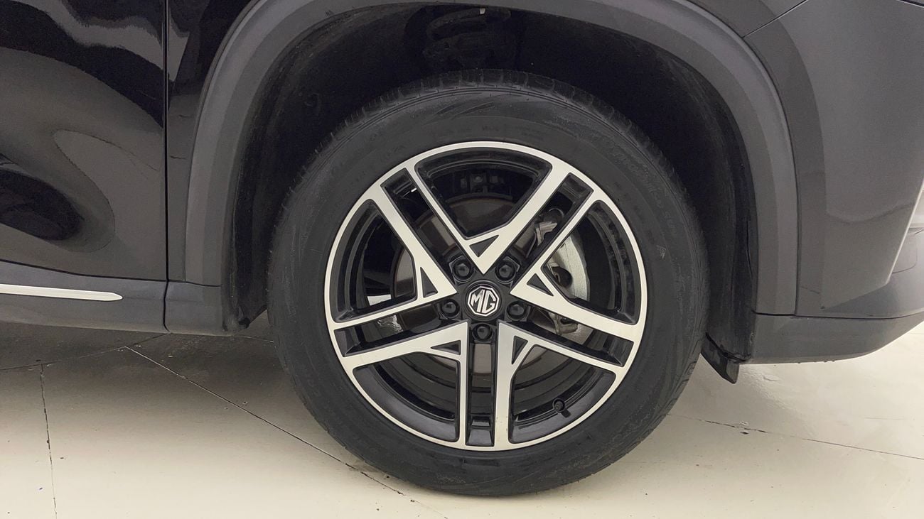 أم جي وان STD 1.5 | بدون دفعة مقدمة | اختبار القيادة في المنزل