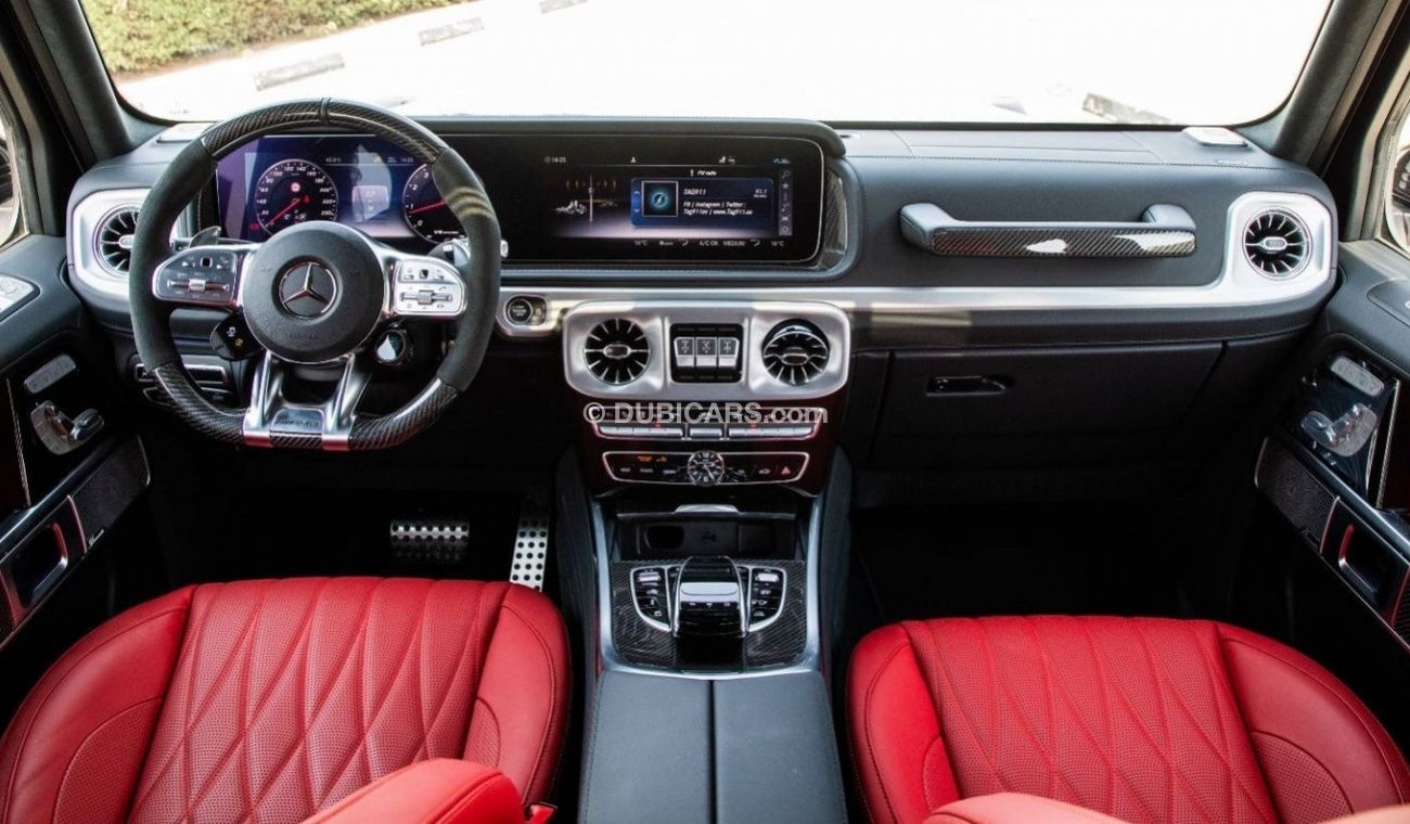 Mercedes-Benz G 63 AMG AMG Night Pack Carbon/GCC/2 years Warranty. Local Registration +5%