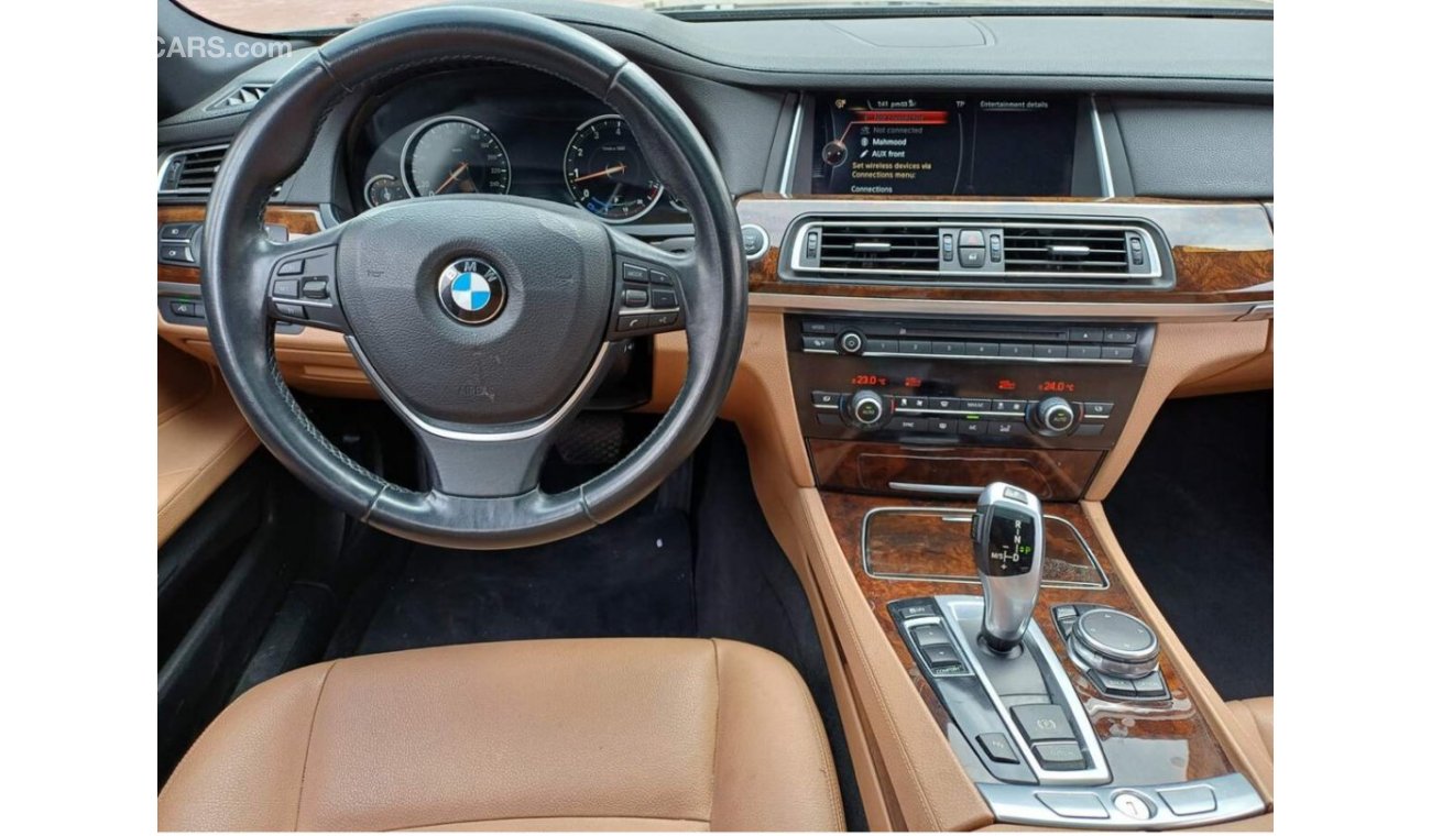 BMW 730Li