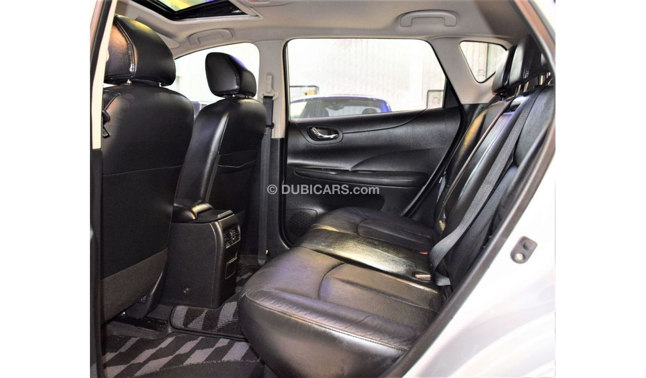 نيسان تيدا Nissan Tiida 2014 Model!! in Silver Color! GCC Specs