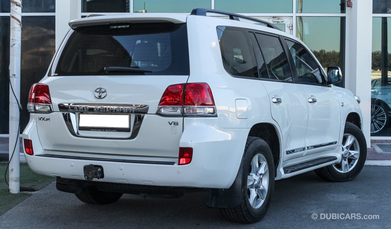 Toyota Land Cruiser VXR V8 4.6 2010 GCC - Full Option - Perfect Condition