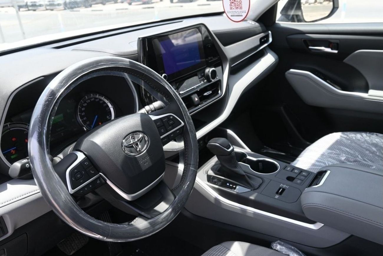تويوتا هايلاندر TOYOTA HIGHLANDER GLE 2.5L 2024