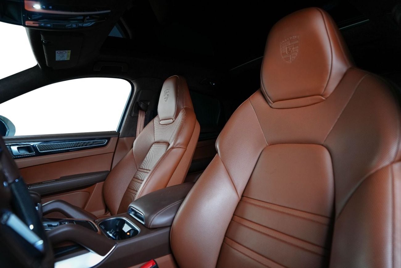 Porsche Cayenne TURBO Coupe Turbo-GCC-Porsche FSH-Low Mileage -well maintained--Just been serviced