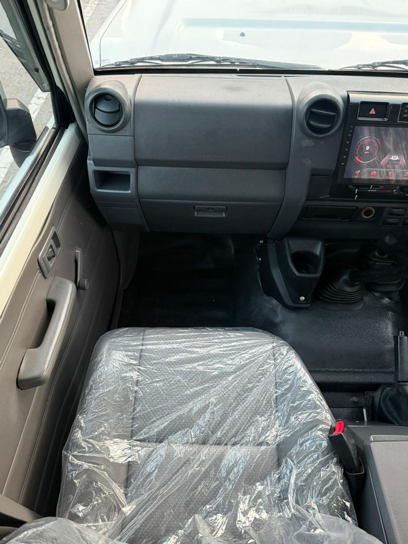 تويوتا لاند كروزر 79 series Workmate Australian spec