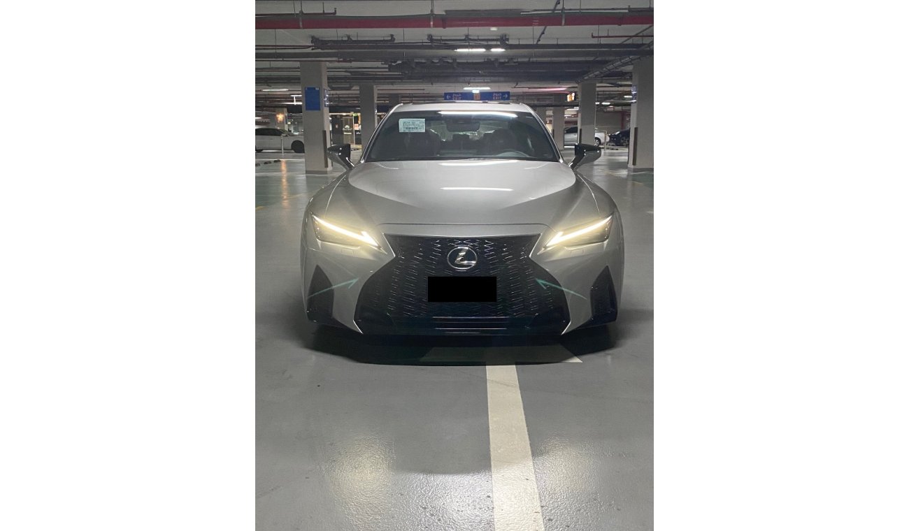 Lexus IS350