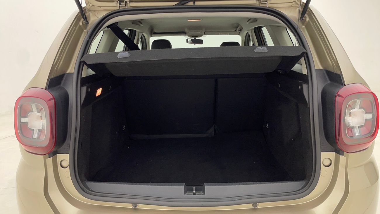 Renault Duster PE 1.6 | Zero Down Payment | Home Test Drive