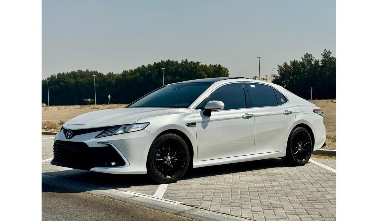 تويوتا كامري CAMRY 2023 40 Anniversary Edition,panoramic,GCC TOP OF RANGE